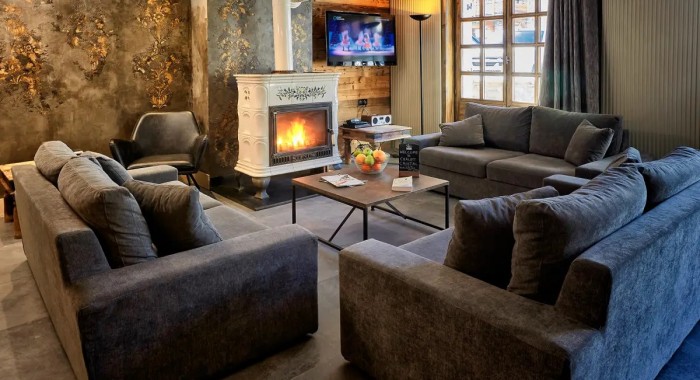 Chalet Cristal 1, Val D'Isere ski chalet, image 2